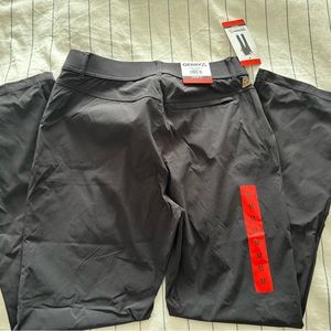 Women’s stretch tech pants